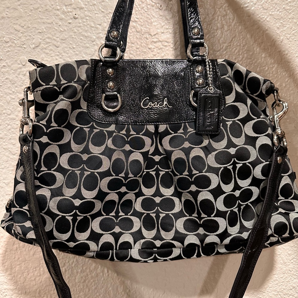 Coach Black and Gray Shoulder Bag